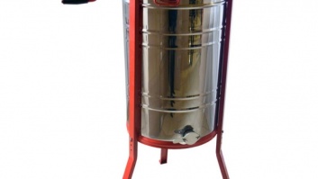 2/4 Cassette tangential honey extractor with legs and lid